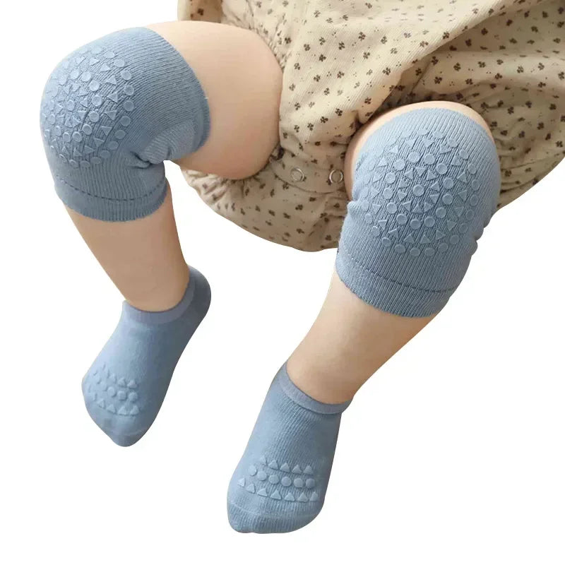 Baby Crawling Safety Set – Knee Pads & Anti-Slip Socks